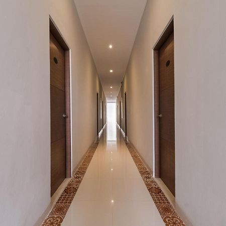 Super Oyo Collection O 90023 Damar Kusumo Guest House Maguwo Bagian luar foto